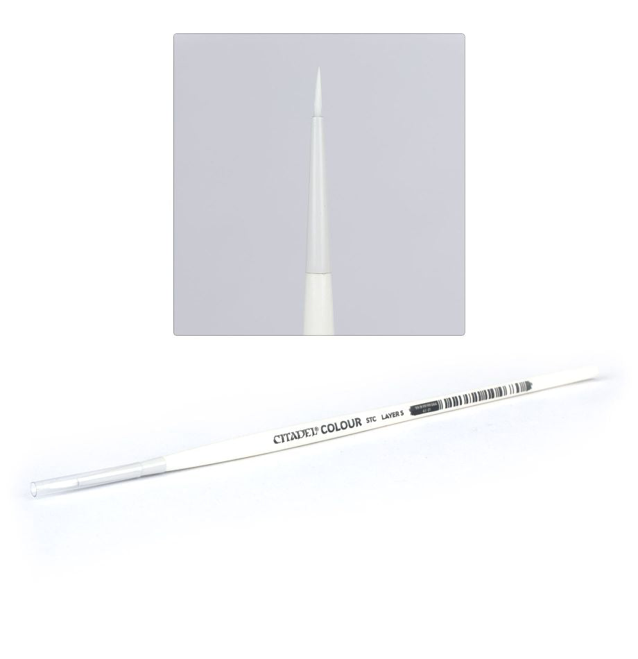 SYNTHETIC LAYER BRUSH (MEDIUM)